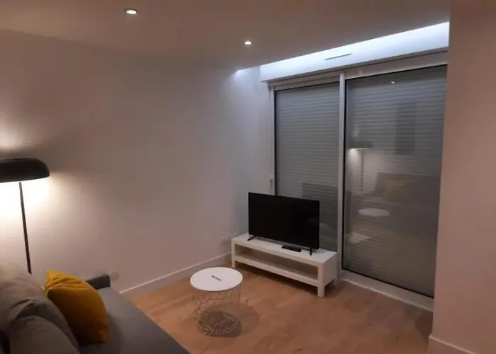 Apartment T 2 Mottland 300 M